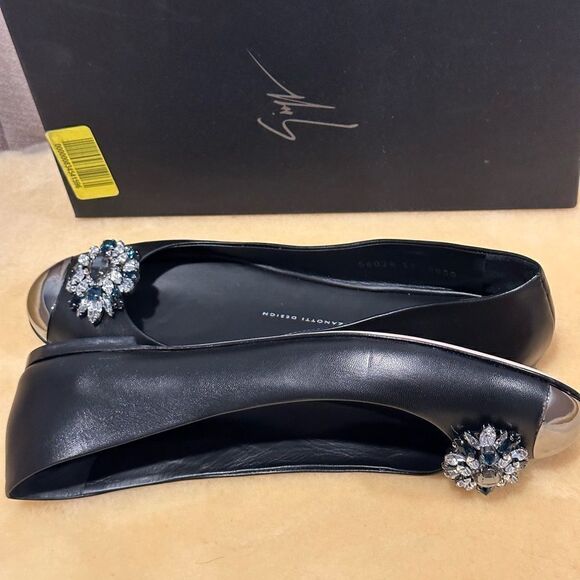 Giuseppe Zanotti Crystal Embellished top grain leather Ballet Flats Size 39 - Picture 8 of 11